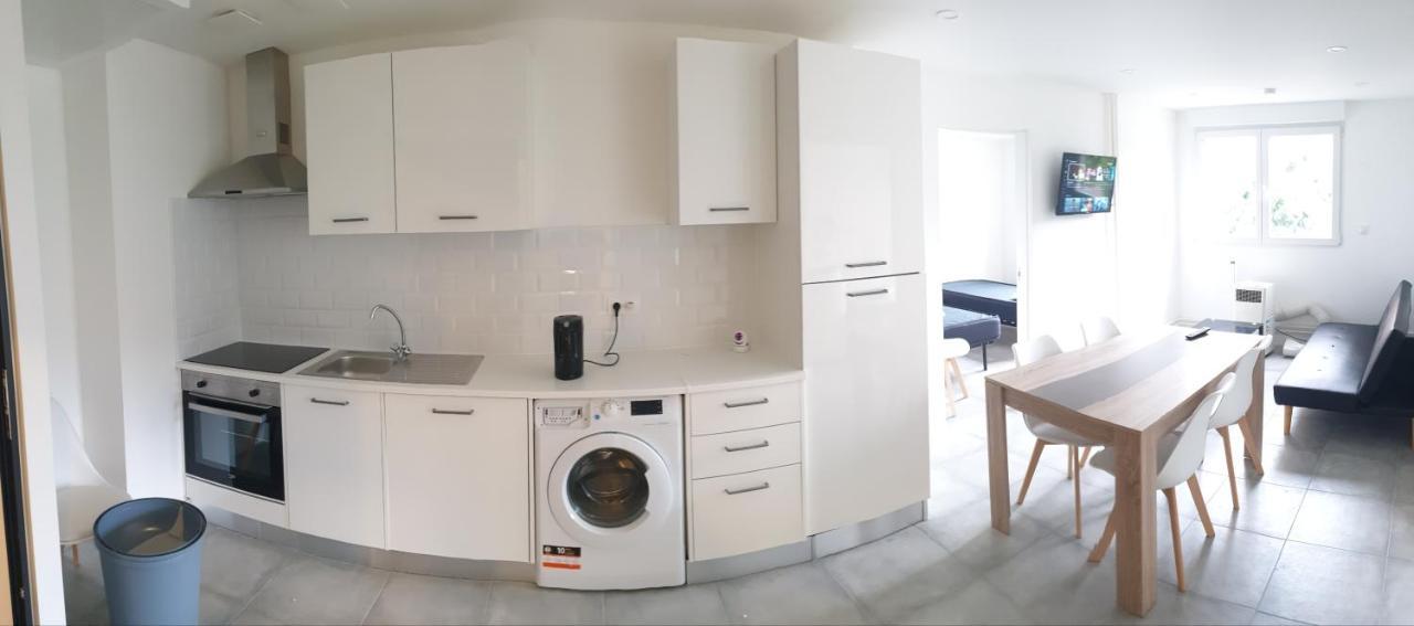 Appartements Renove 2023 Proche Aeroport 5Min, Gare Sncf 2 Min, Tramway Au Pied De L'Immeuble , Parking Possible, Renovated Apartments 2023 Near The Airport 5 Min, Train Station 2 Min, Tram Next To The Building 1 Min, Parking Possible 니스 외부 사진