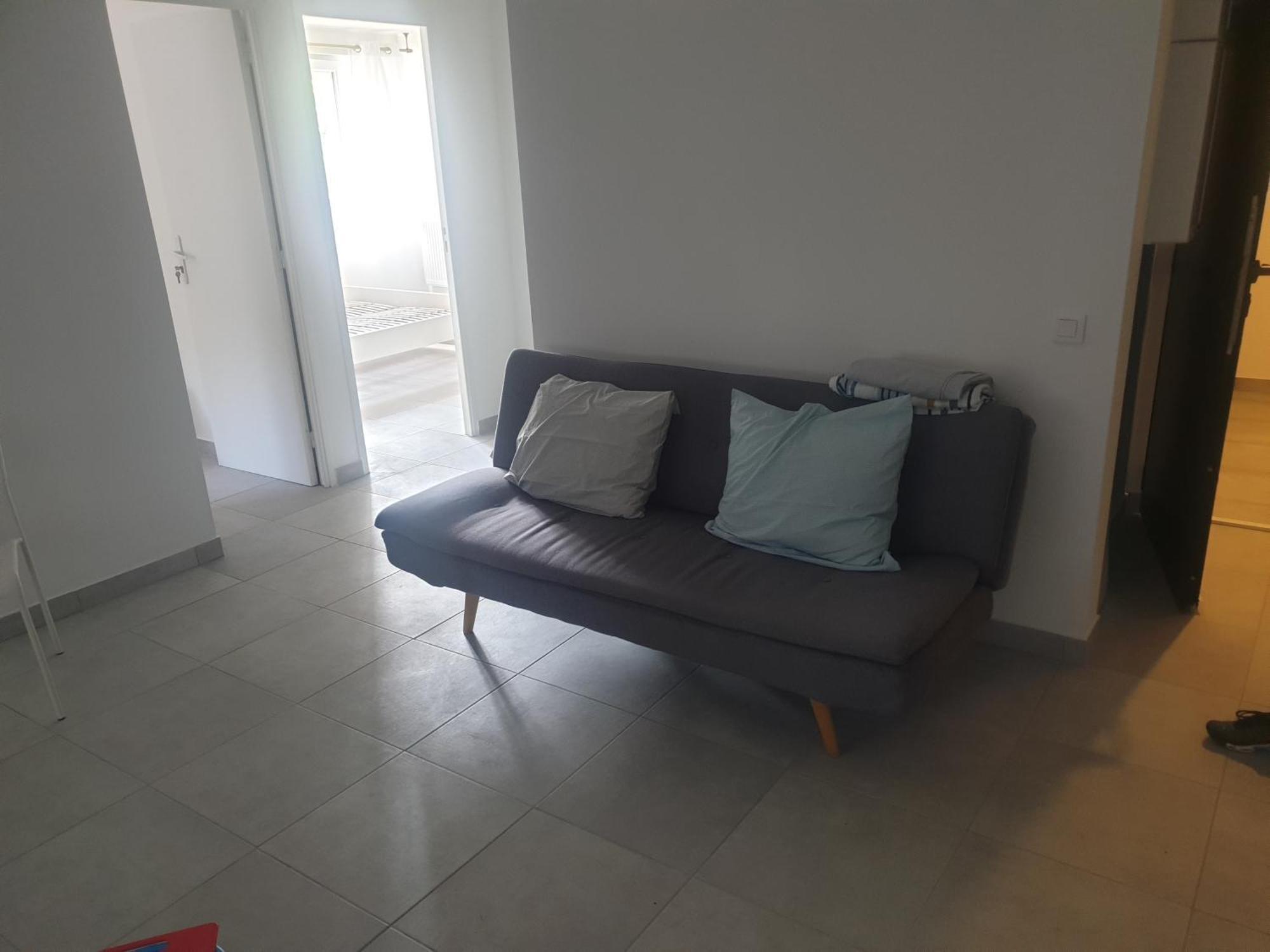 Appartements Renove 2023 Proche Aeroport 5Min, Gare Sncf 2 Min, Tramway Au Pied De L'Immeuble , Parking Possible, Renovated Apartments 2023 Near The Airport 5 Min, Train Station 2 Min, Tram Next To The Building 1 Min, Parking Possible 니스 객실 사진
