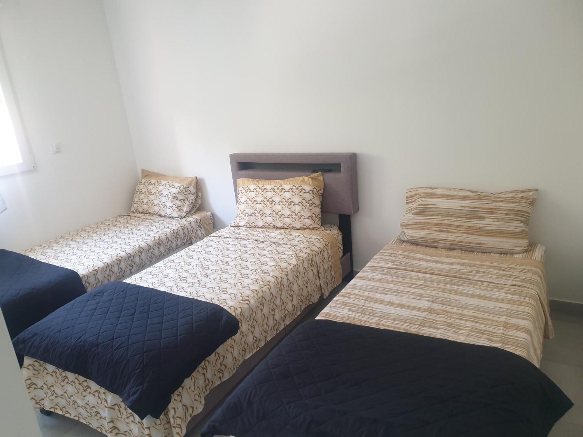 Appartements Renove 2023 Proche Aeroport 5Min, Gare Sncf 2 Min, Tramway Au Pied De L'Immeuble , Parking Possible, Renovated Apartments 2023 Near The Airport 5 Min, Train Station 2 Min, Tram Next To The Building 1 Min, Parking Possible 니스 객실 사진