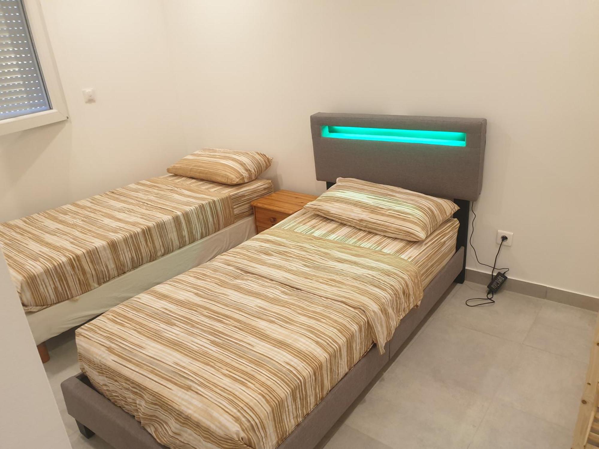 Appartements Renove 2023 Proche Aeroport 5Min, Gare Sncf 2 Min, Tramway Au Pied De L'Immeuble , Parking Possible, Renovated Apartments 2023 Near The Airport 5 Min, Train Station 2 Min, Tram Next To The Building 1 Min, Parking Possible 니스 객실 사진